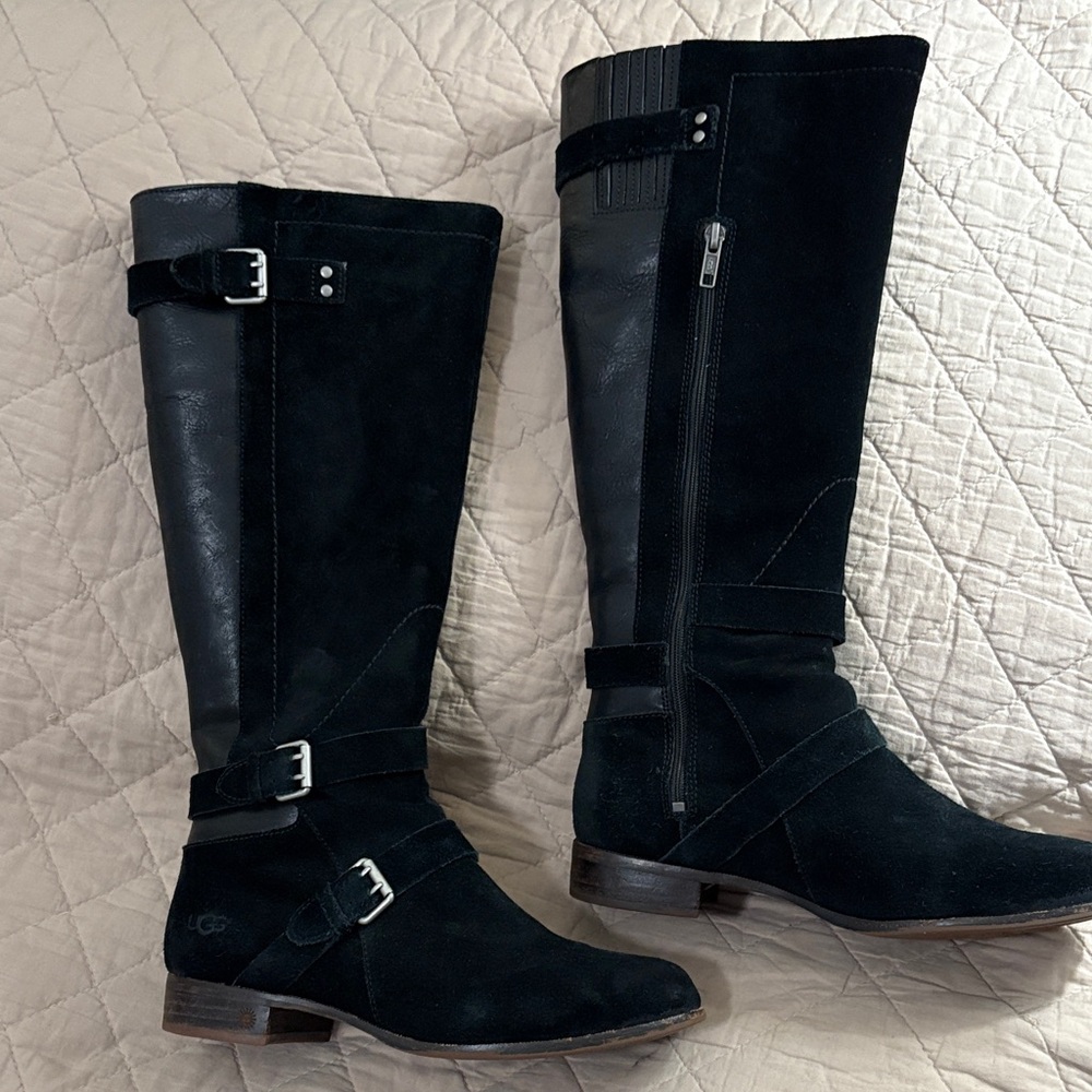 UGG Black Cydnee Suede & Leather Boots w/Sheepskin Lining. Sz 9. Great condition - Picture 5 of 11